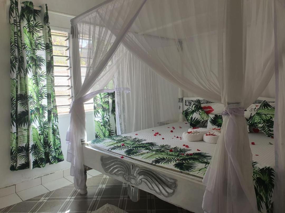 Apartamento Nyumba Tulivu Watamu Exterior foto