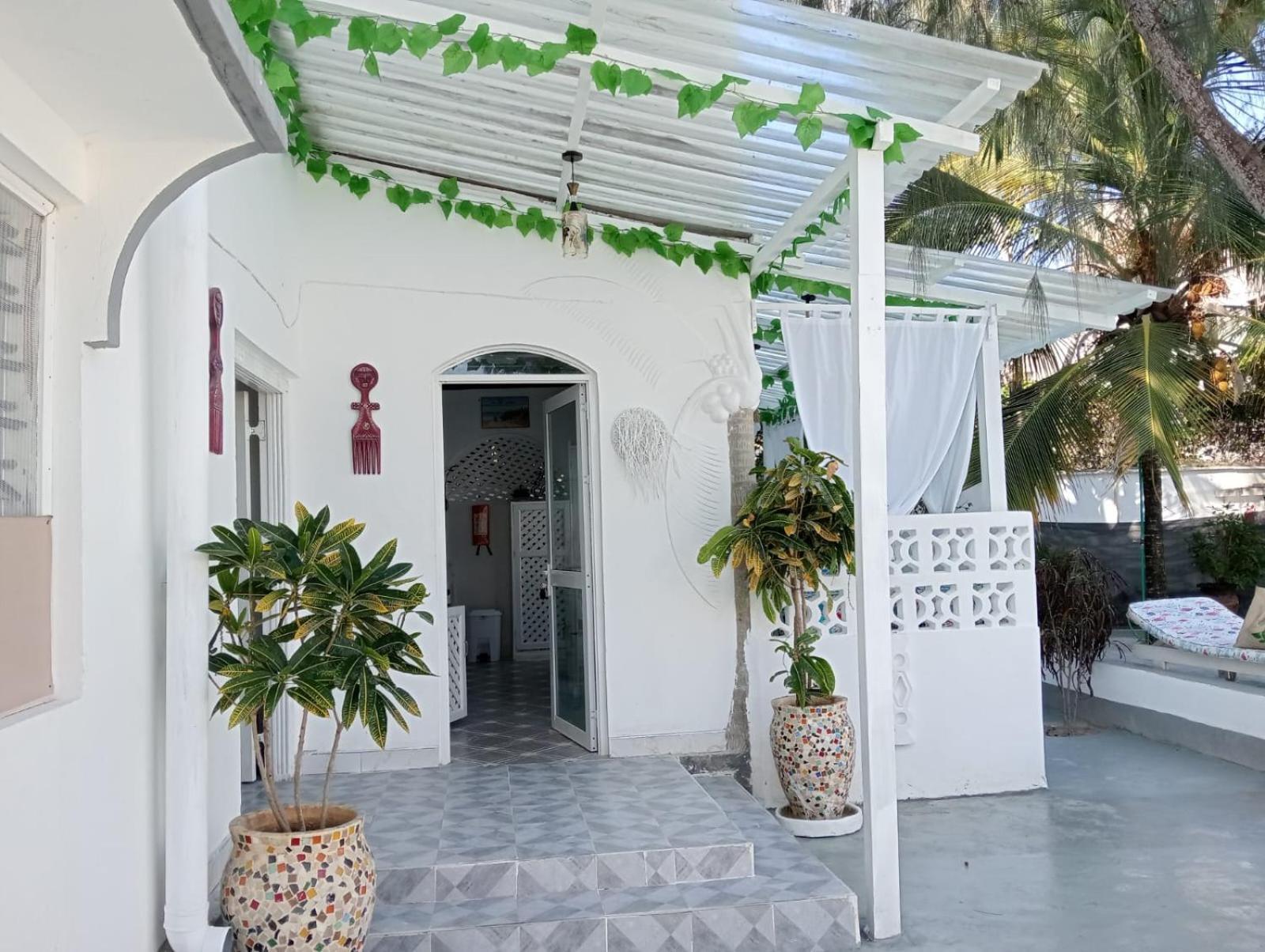 Apartamento Nyumba Tulivu Watamu Exterior foto